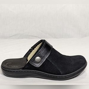 NEW Clarks Womens Suede Laurieann Strap Clog Sz 6.5 black